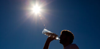 Τα κύματα καύσωνα μετακινούνται ολοένα πιο αργά, σύμφωνα με μελέτη